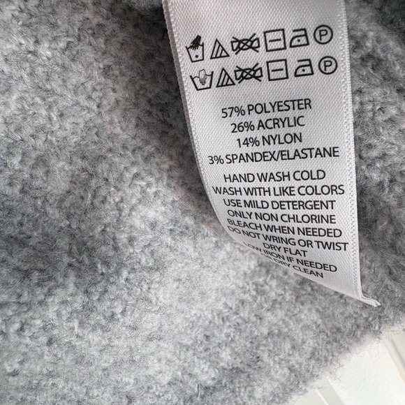 Gray Ribbed Women's Sweater - Picture 5 of 9